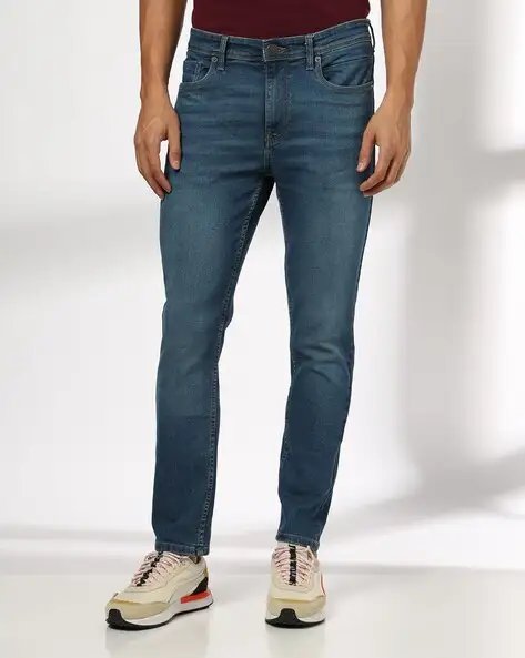 Blue Men Lightly Washed Slim Fit Jeans