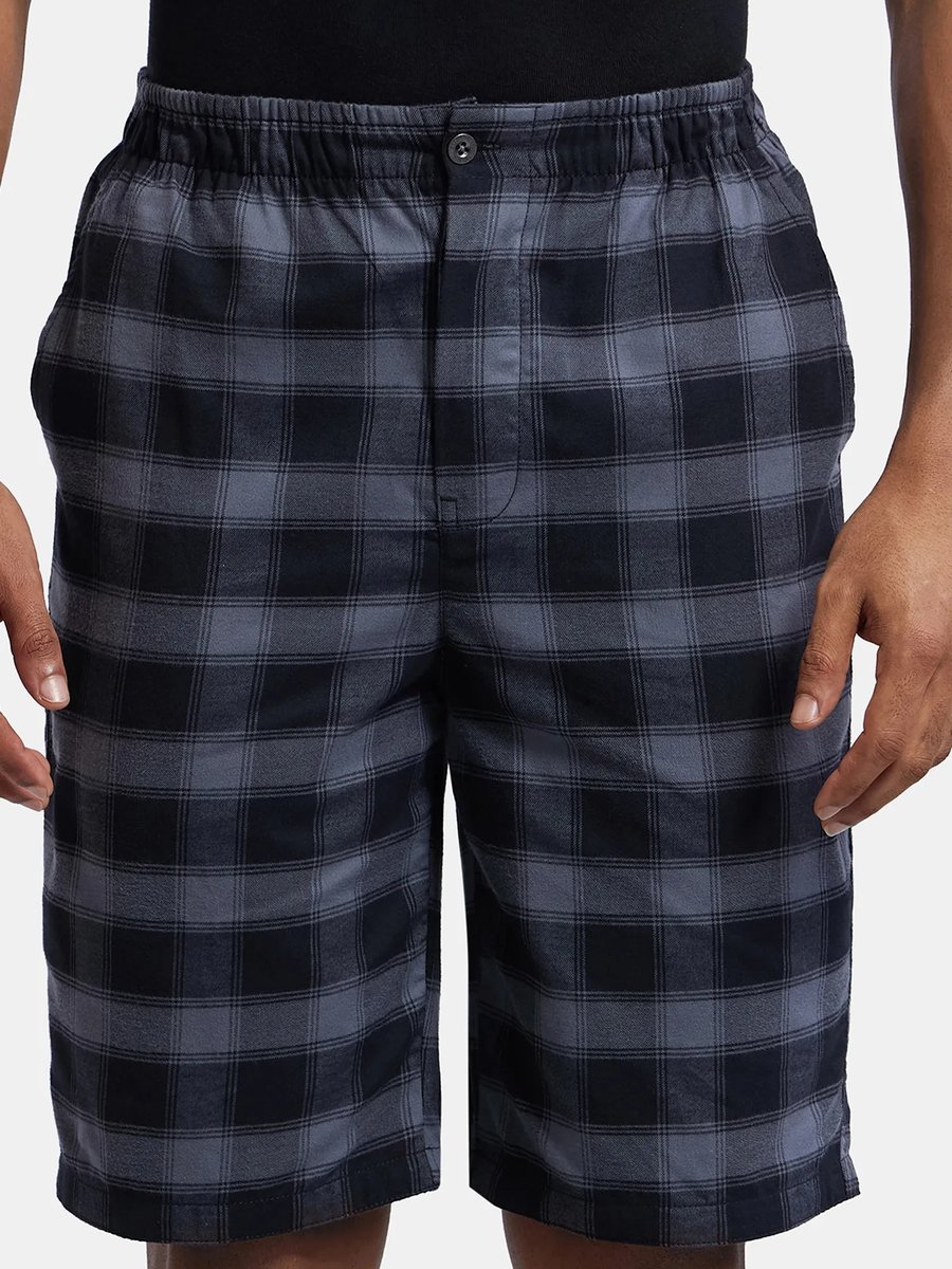 Navy Blue Men S Regular Fit Solid Mid Rise Shorts