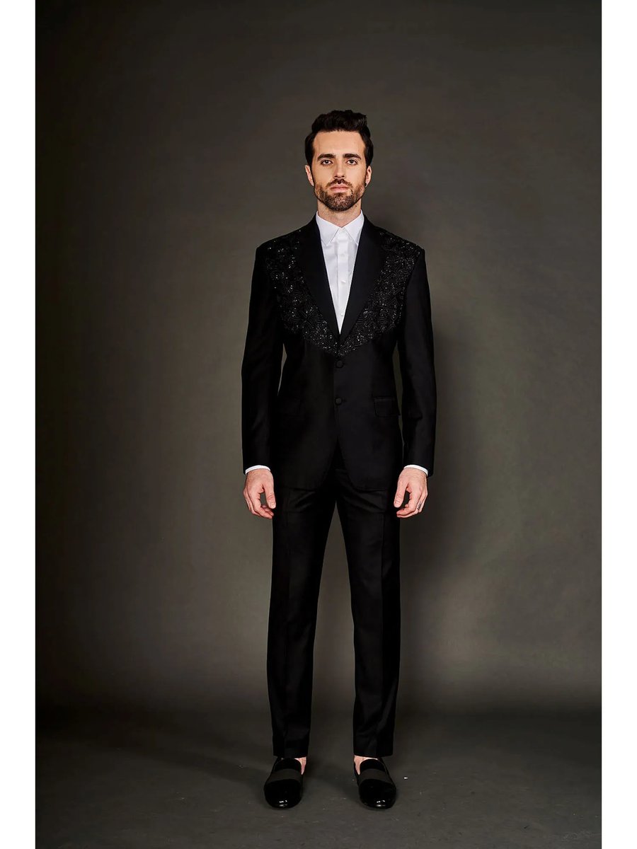 Embroidered Suit Set Of 2