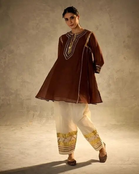 Women Embroidery Flared Kurta Set
