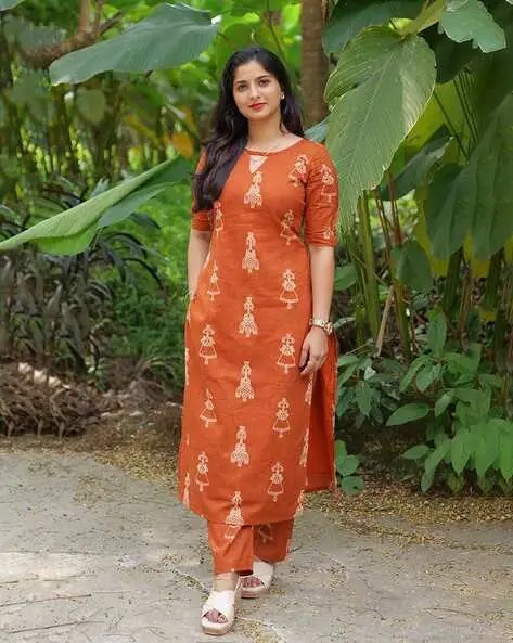 Orange Women Printed 2 Piece Straight Kurta Set