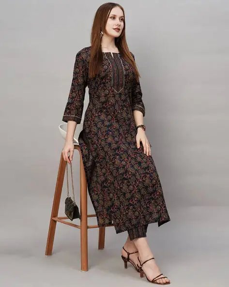 Women Floral Print Straight Kurta & Pants Set