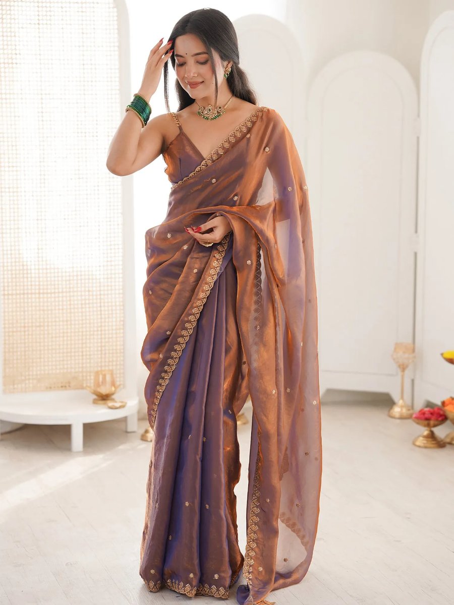 Georgette Floral Print Embellished Saree Blushed Affair Free Size