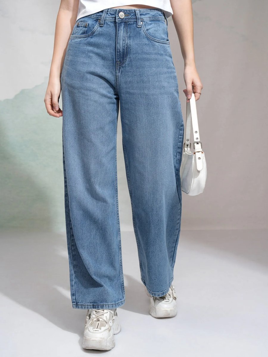 Women S Blue Solid Regular Fit Jeans